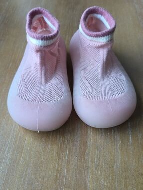 Tiny Explorings Water Sock Wide Toe Box Pink 2-4 Years